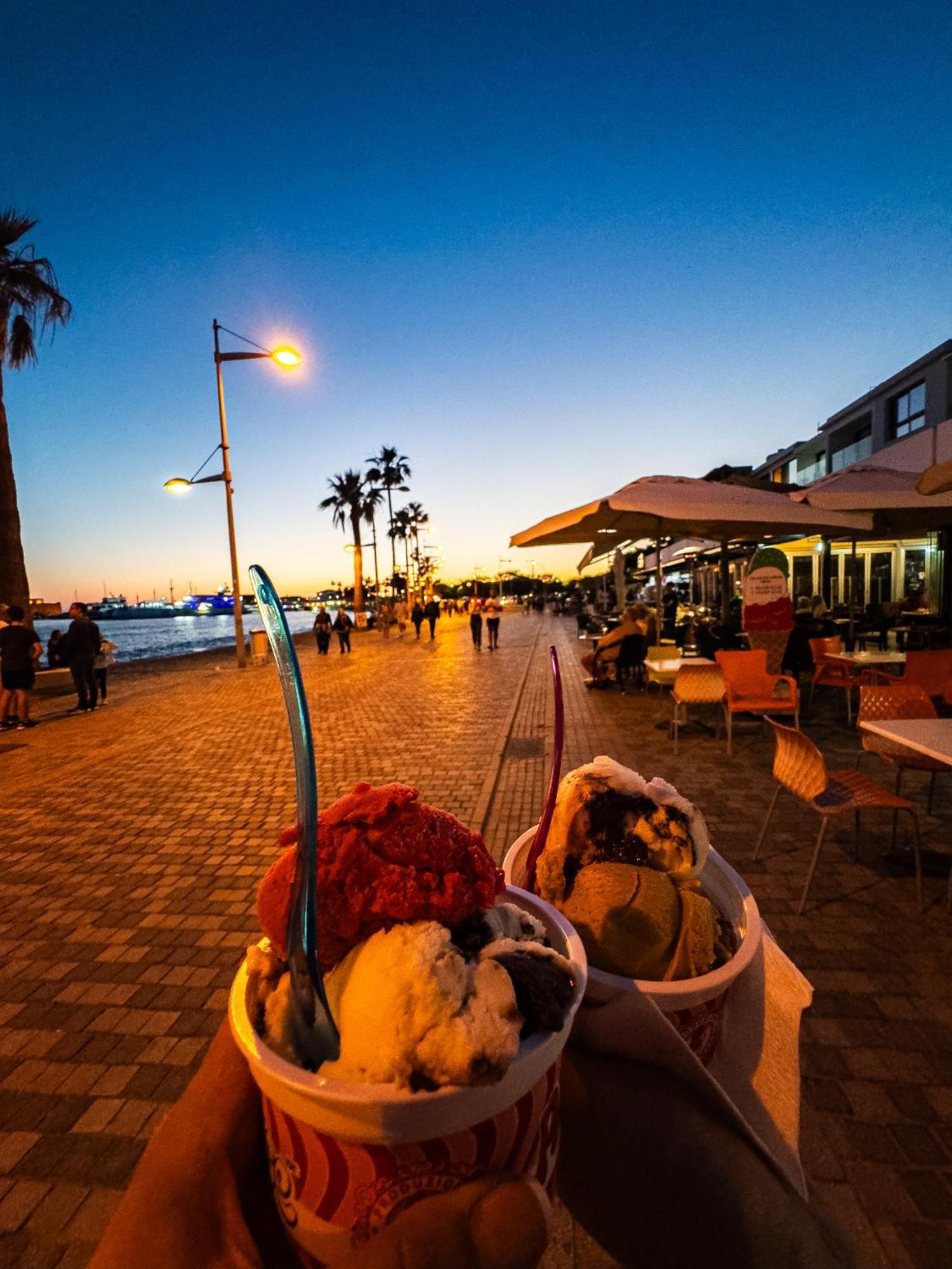 Bohemian Rhapsody Leilighet Paphos Eksteriør bilde